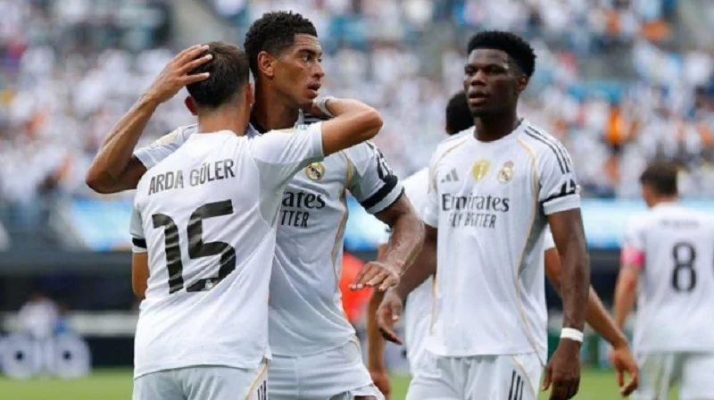 Real Madrid rộng bước tiến vào vòng 1/8